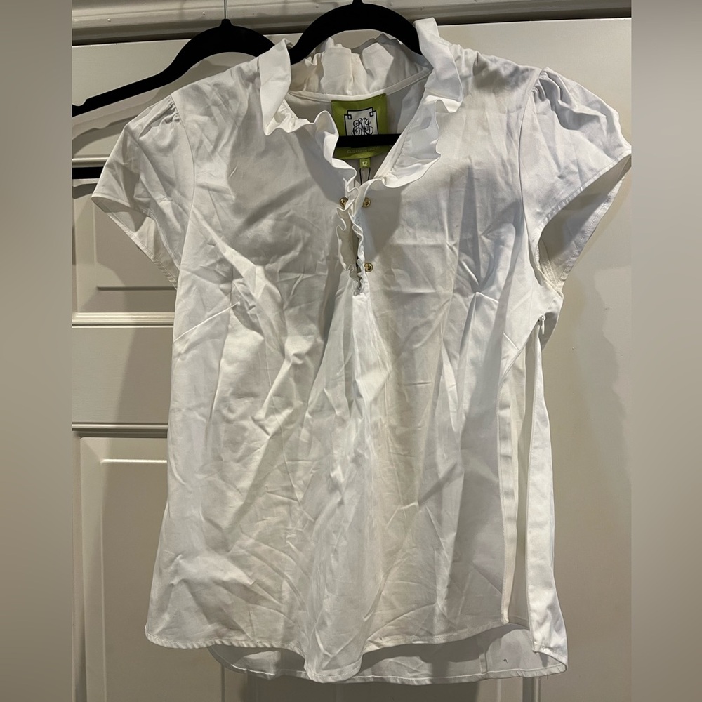 Short sleeve ruffle collar w/gold cufflink style closures new w/ tags needs iron